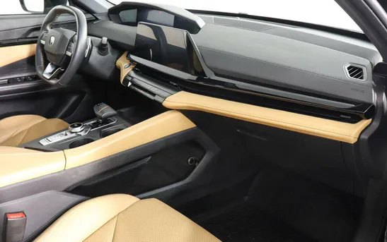 Changan UNI-V 1.50 робот, фото №1