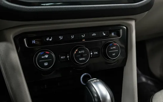 Volkswagen Tiguan 1.40 робот, фото №1