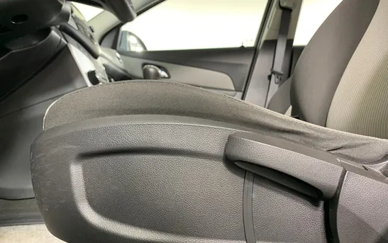 Chevrolet Cruze 1.60 механика, фото №1