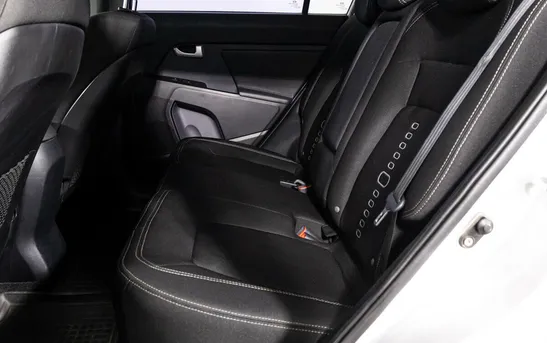 Kia Sportage 2.00 механика, фото №1