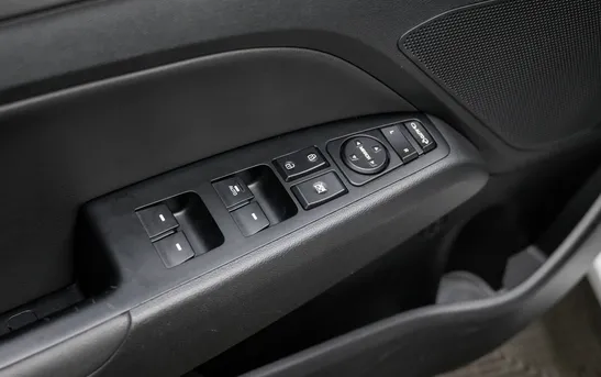 Hyundai Elantra 2.00 автоматическая, фото №1