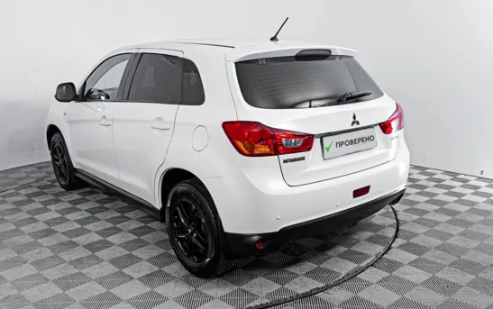 Mitsubishi ASX 1.60 механика, фото №1