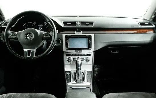 Volkswagen Passat 1.80 робот, фото №1