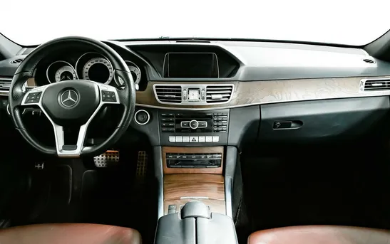Mercedes-Benz E-Класс 3.50 автоматическая, фото №1