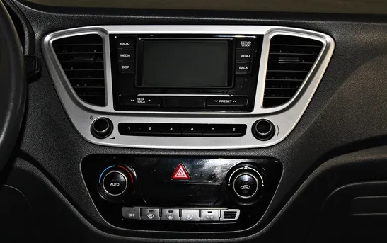 Hyundai Solaris 1.60 механика, фото №1