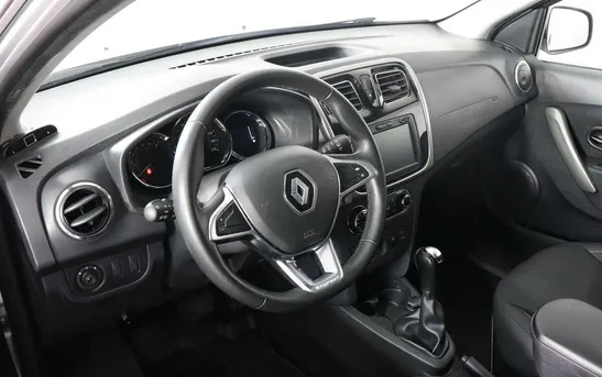 Renault Sandero 1.60 автоматическая, фото №1