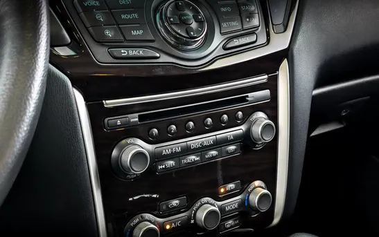 Nissan Pathfinder 3.50 вариатор, фото №1