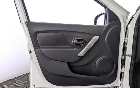 Renault Sandero 1.60 механика, фото №1