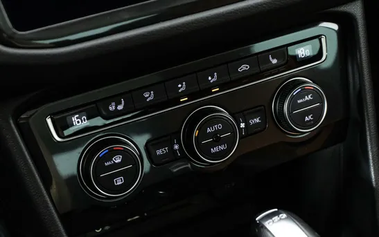 Volkswagen Tiguan 2.00 робот, фото №1