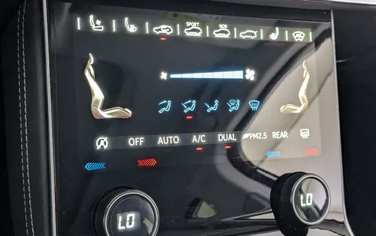 Jetour X90 PLUS 2.00 робот, фото №1