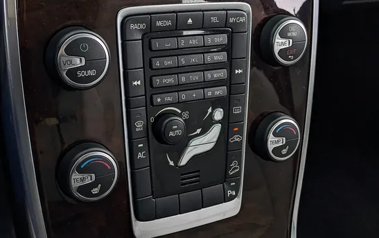 Volvo XC70 2.40 автоматическая, фото №1