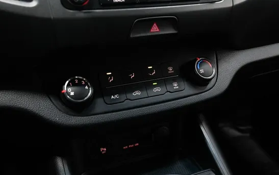 Kia Sportage 2.00 механика, фото №1